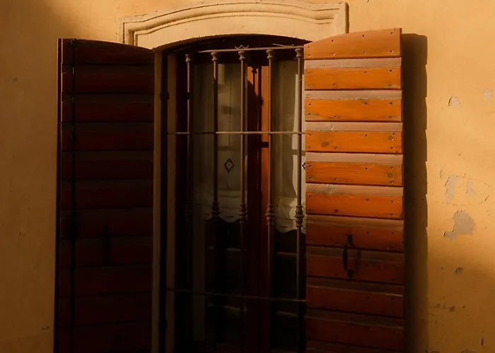 Bed & Breakfast Dimora Valverde 3*