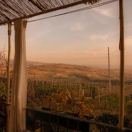 Dimora Valverde Bed & Breakfast *