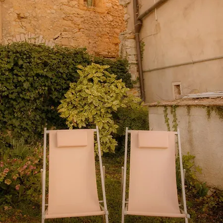 Bed & Breakfast Dimora Valverde