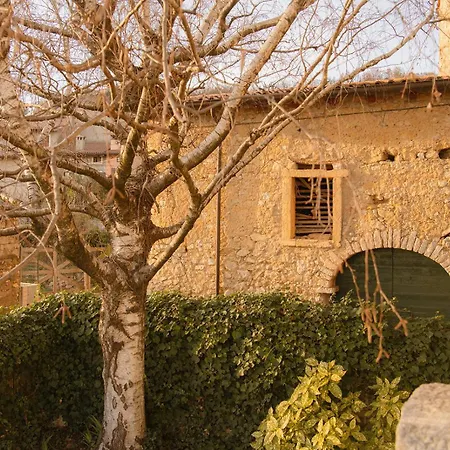 Dimora Valverde Bed & Breakfast